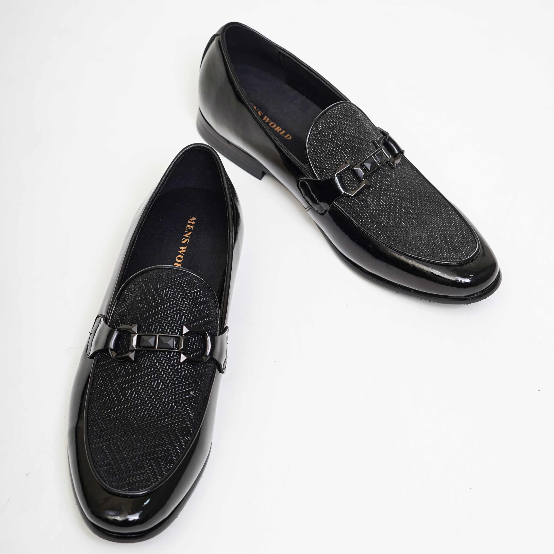 Mens-shoe-MW00014_02